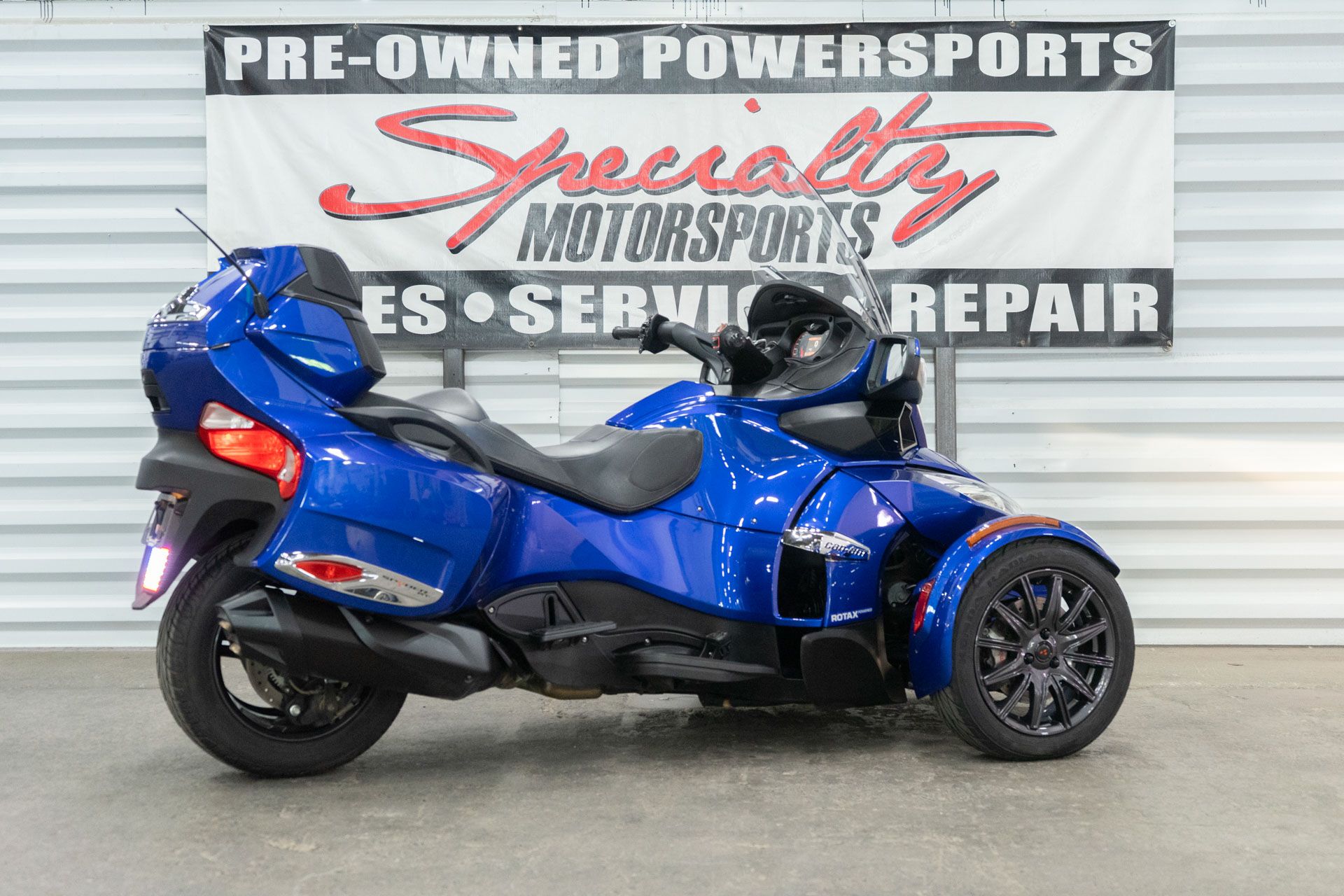 2013 Can-Am Spyder® RT Limited in Sacramento, California - Photo 6