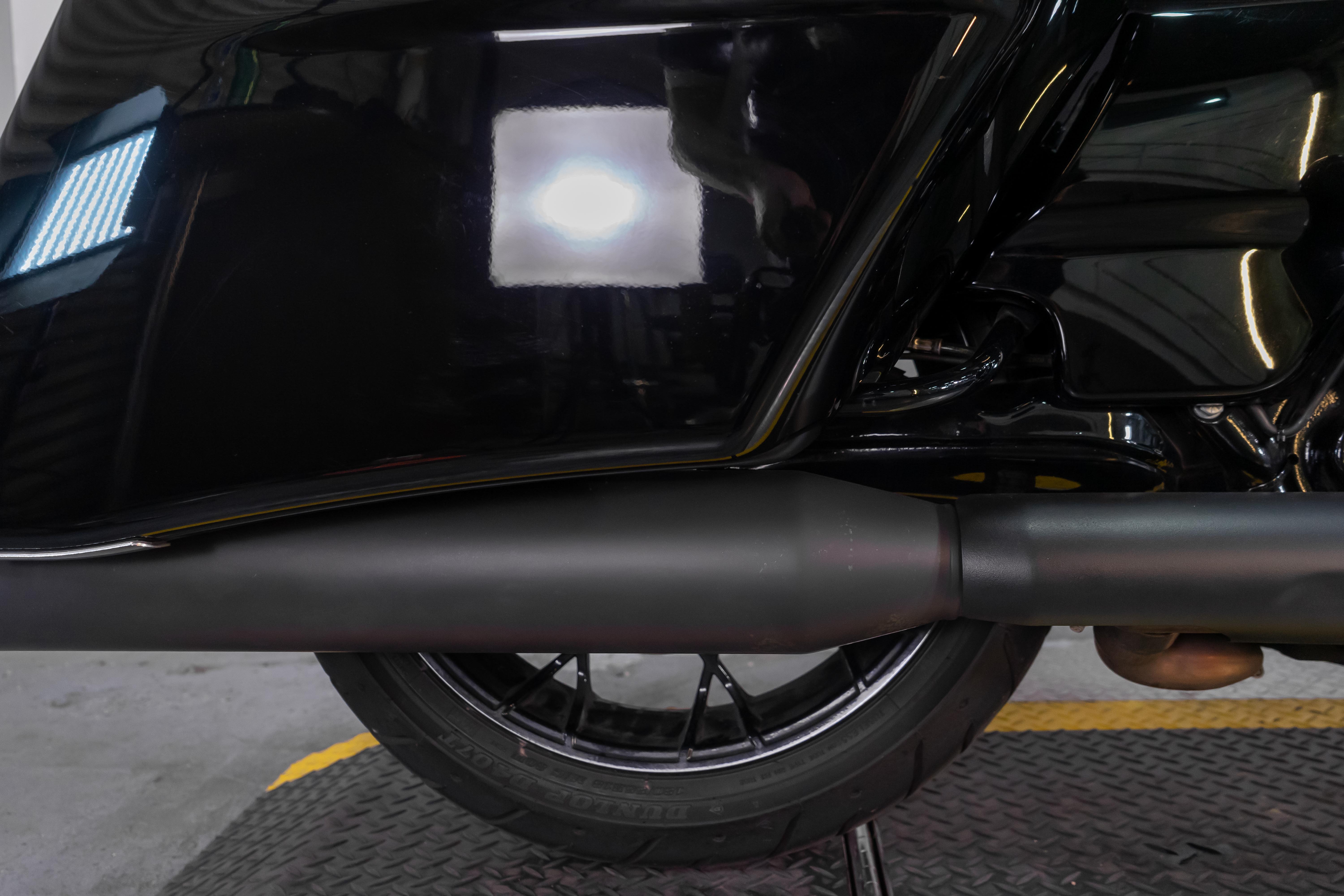 2020 Harley-Davidson Road Glide® Special 7