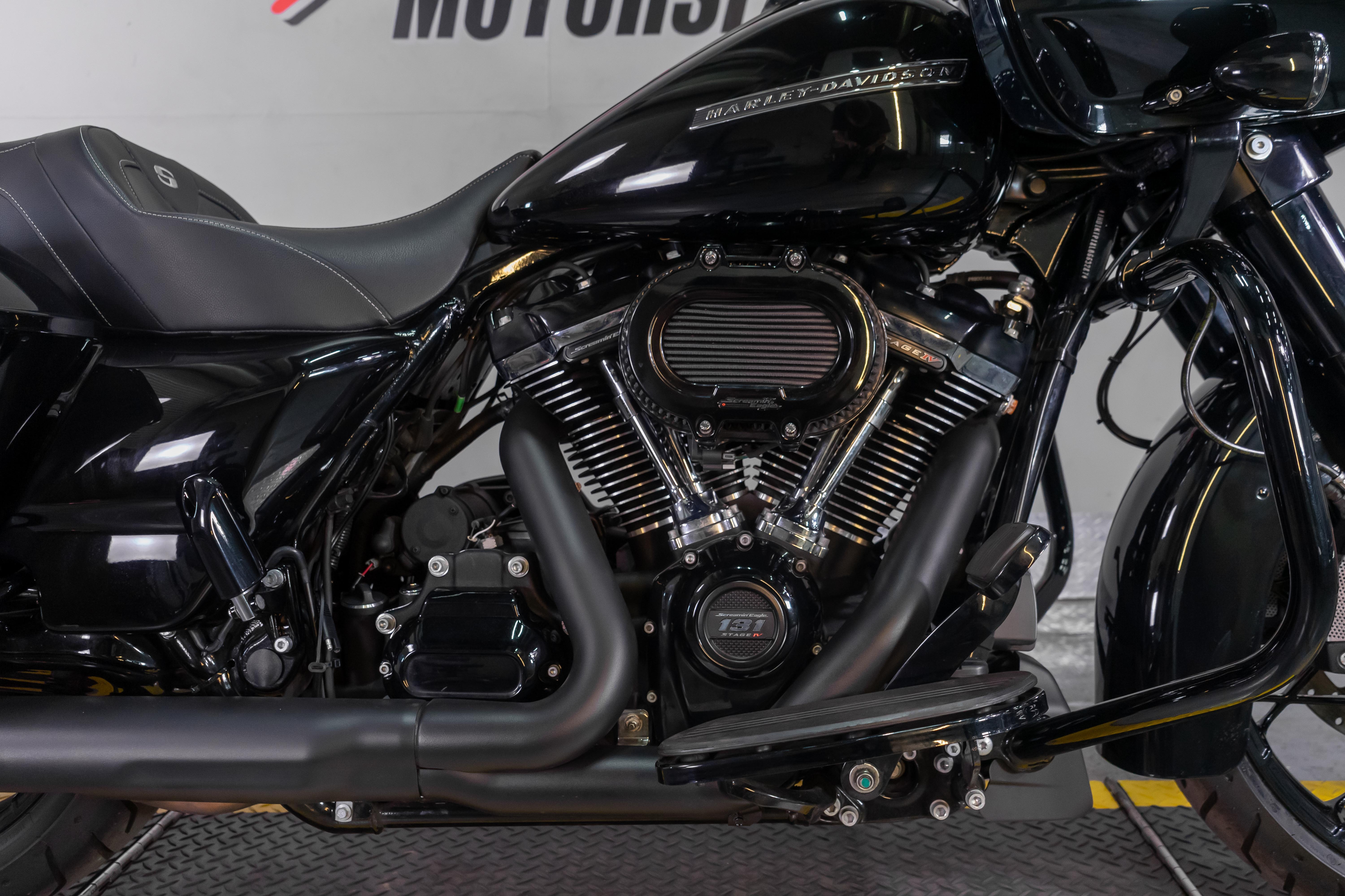2020 Harley-Davidson Road Glide® Special 8