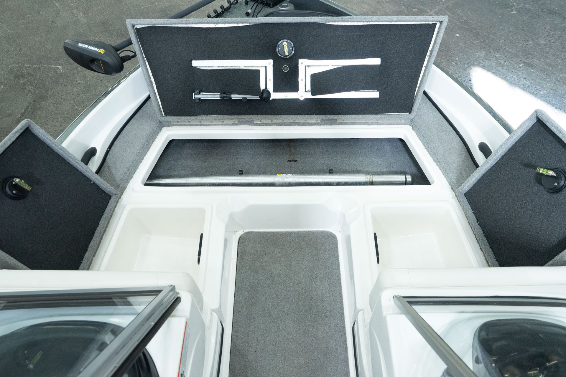 2019 Tracker MARINE Z19 SPORT in Sacramento, California - Photo 14