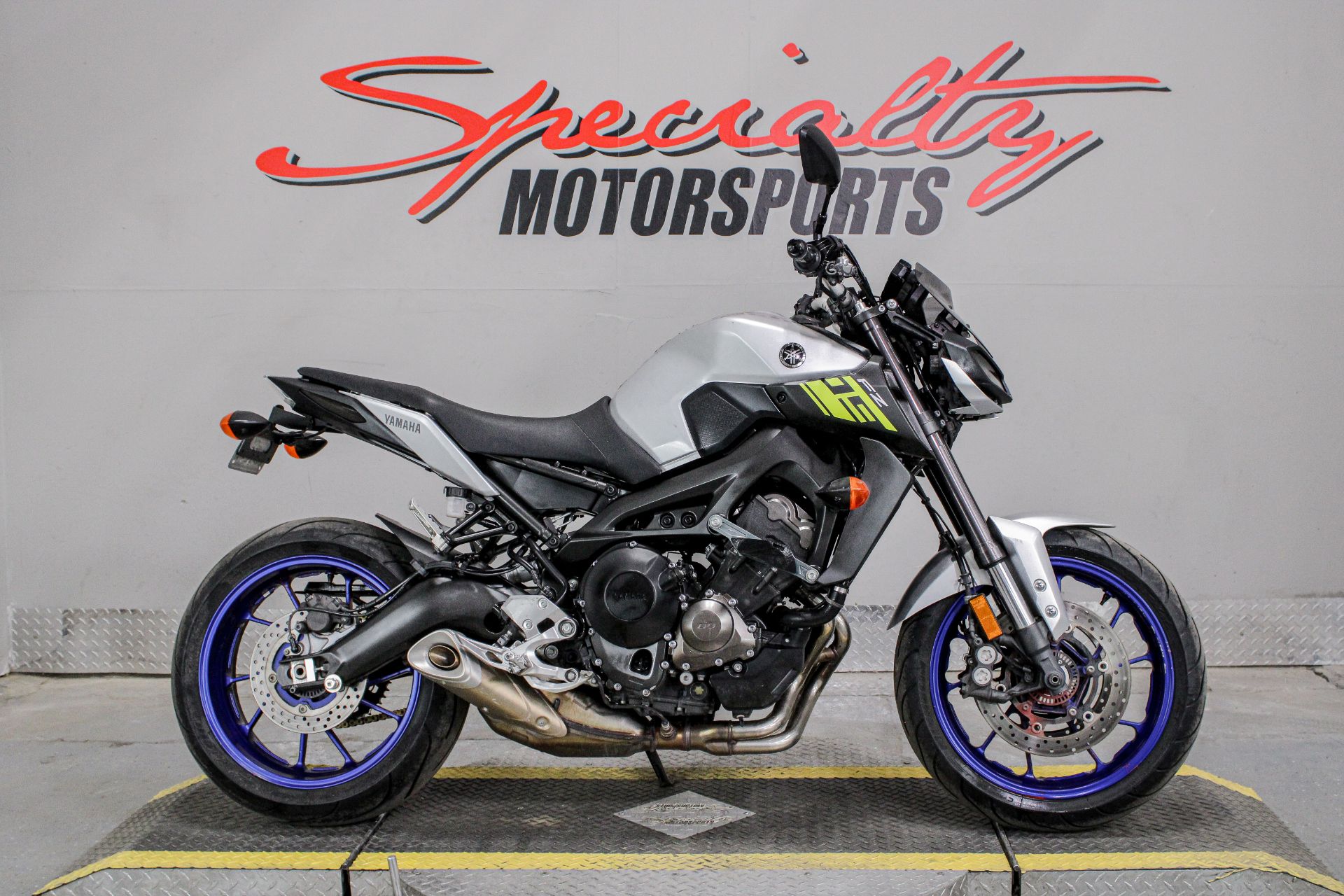 1988 Yamaha XVZ13DU VENTURE ROYALE Prices and Values | J.D.
