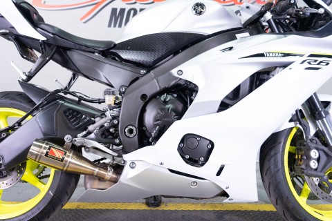 2017 Yamaha YZF-R6 in Sacramento, California - Photo 9