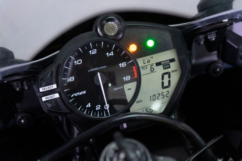 2017 Yamaha YZF-R6 in Sacramento, California - Photo 18