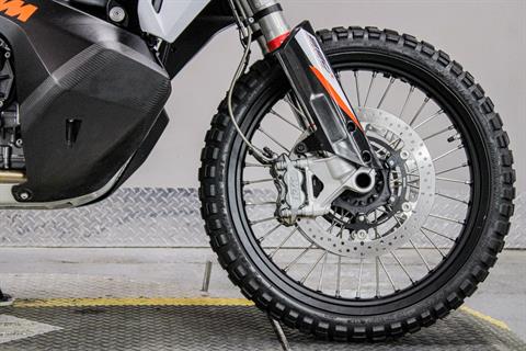 2021 KTM 890 Adventure R in Sacramento, California - Photo 3