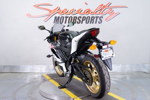 2022 Yamaha YZF-R3 World GP 60th Anniversary Edition in Sacramento, California - Photo 5