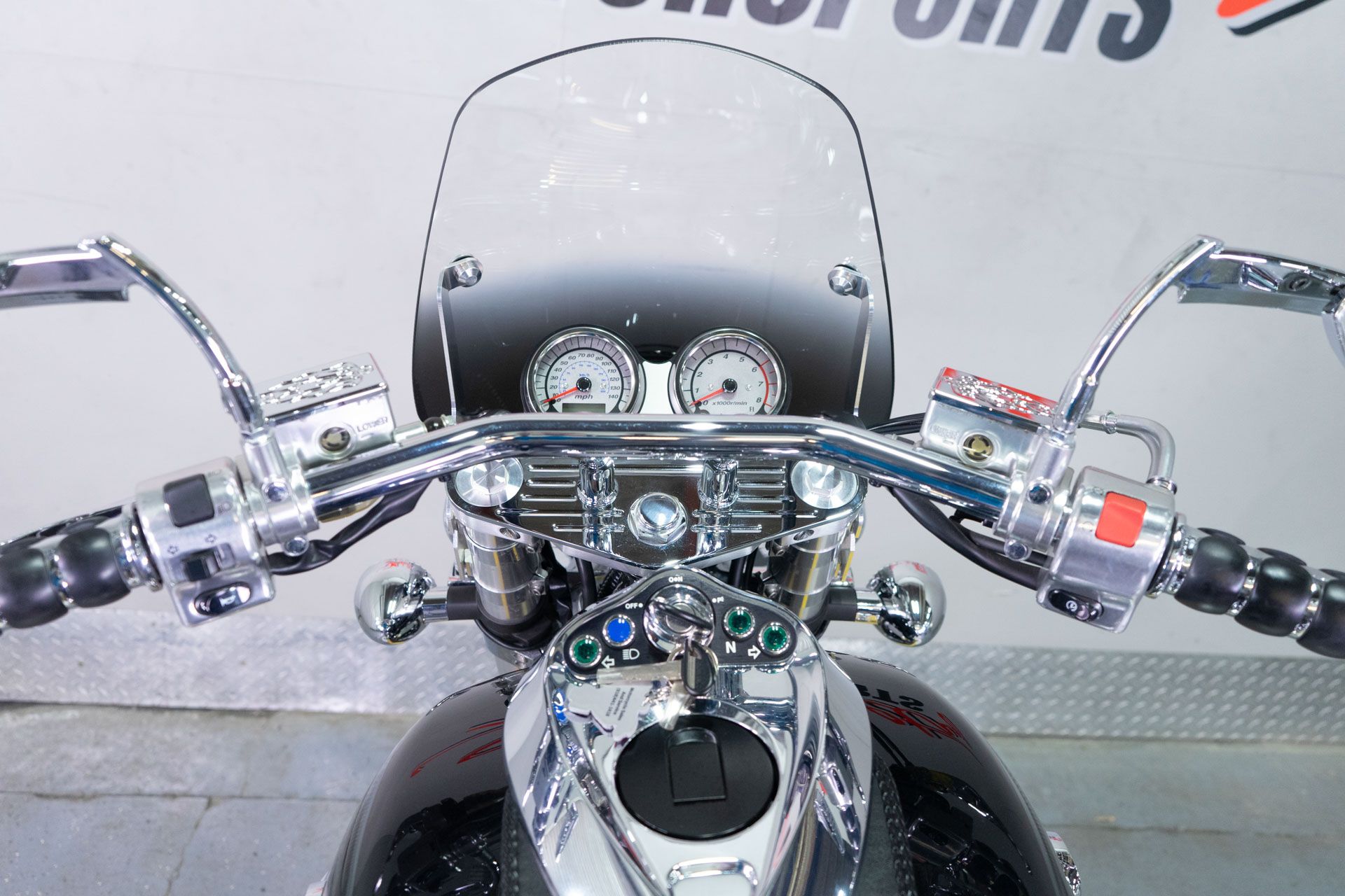 2004 Kawasaki Vulcan® 1600 Mean Streak® in Sacramento, California - Photo 18