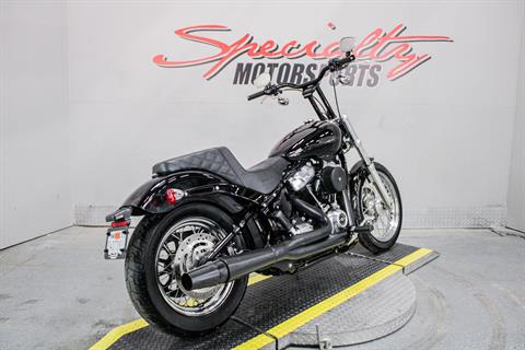 Rear Right Side Angle - Photo 5