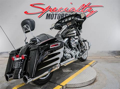 2014 Harley-Davidson Street Glide® Special in Sacramento, California - Photo 2