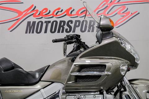 2004 Honda Gold Wing in Sacramento, California - Photo 2