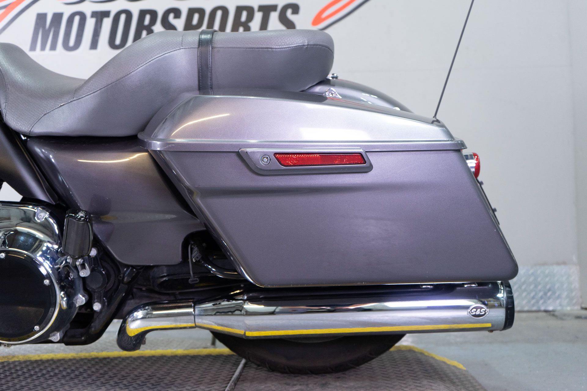 2016 Harley-Davidson Road Glide® in Sacramento, California - Photo 11