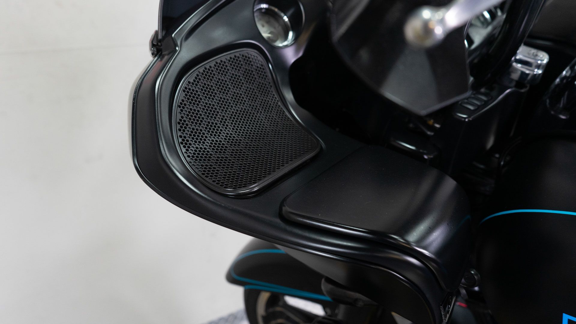 2015 Harley-Davidson Road Glide® Special in Sacramento, California - Photo 20