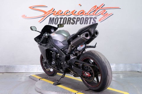 2013 Yamaha YZF-R1 in Sacramento, California - Photo 5