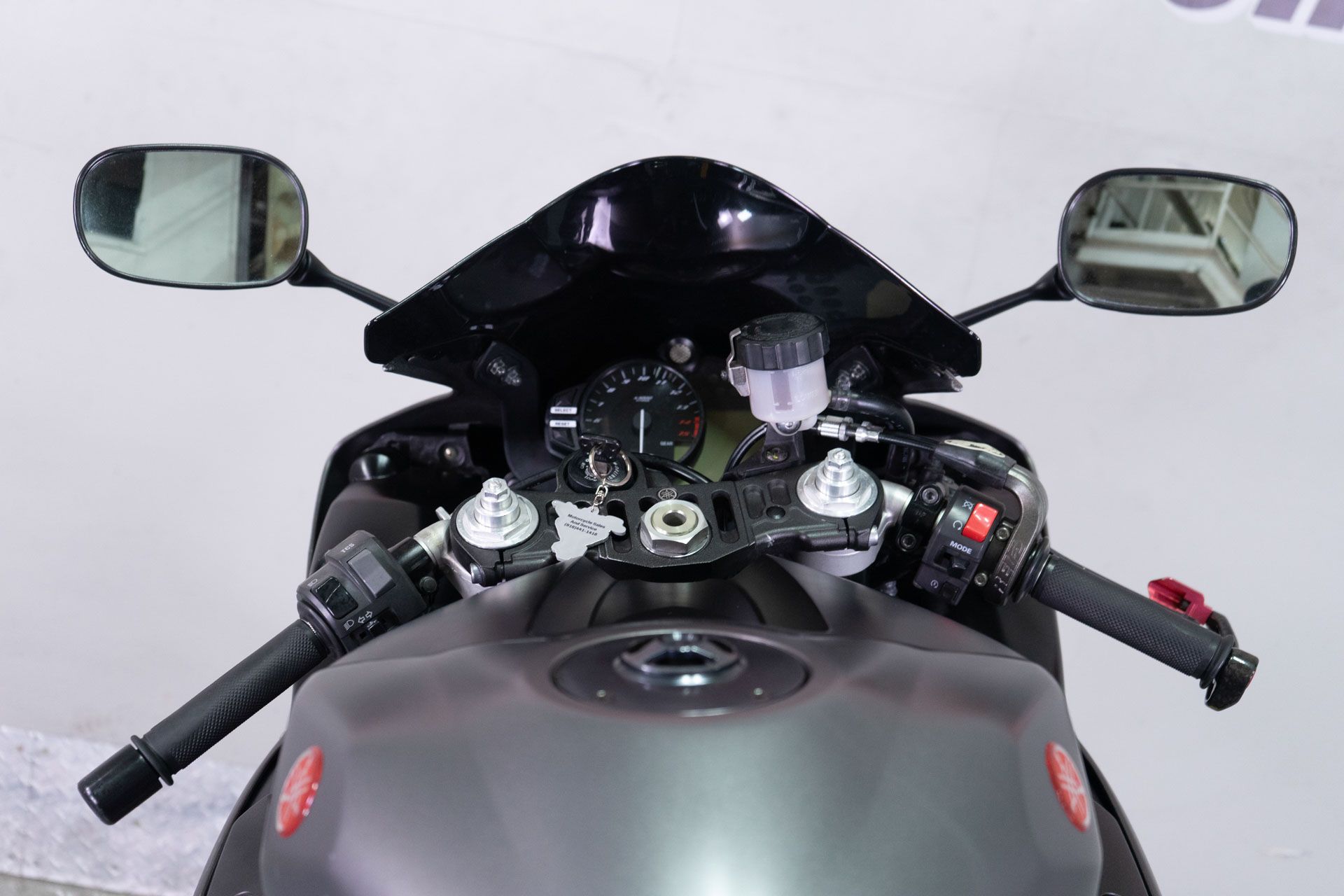 2013 Yamaha YZF-R1 in Sacramento, California - Photo 18