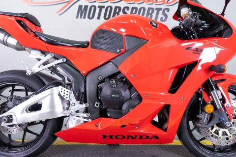 2013 Honda CBR®600RR in Sacramento, California - Photo 9