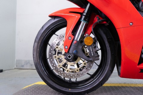 2013 Honda CBR®600RR in Sacramento, California - Photo 13