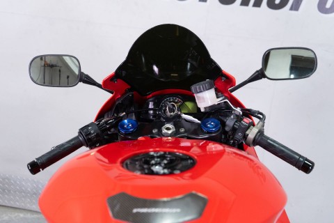 2013 Honda CBR®600RR in Sacramento, California - Photo 17