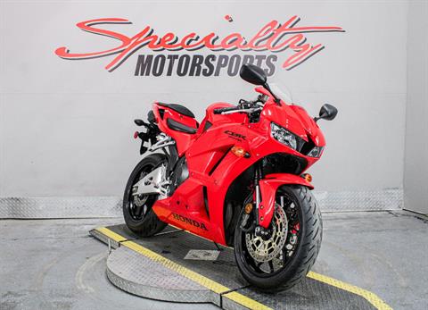 2013 Honda CBR®600RR in Sacramento, California - Photo 13