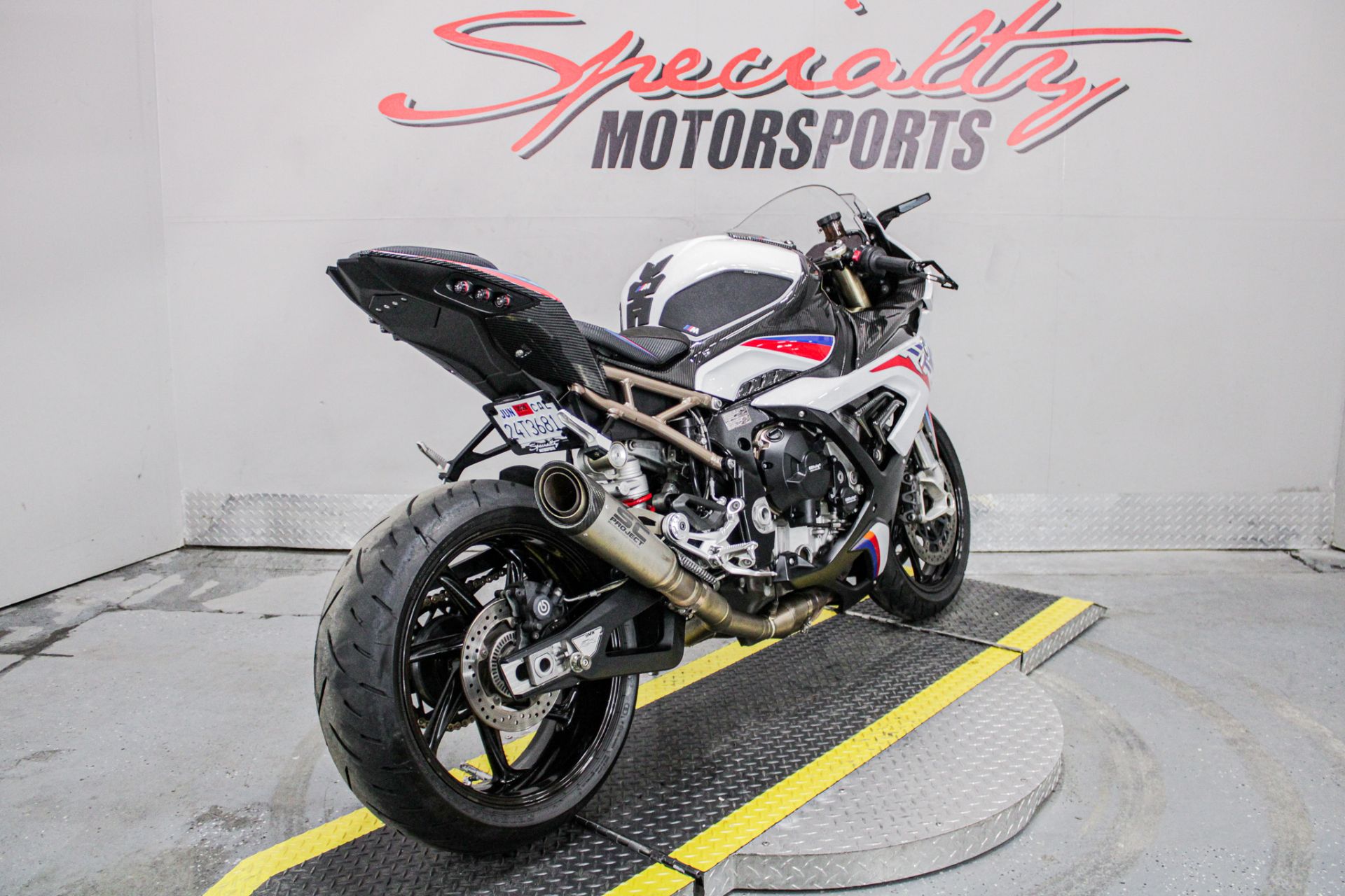 Rear Right Side Angle - Photo 5