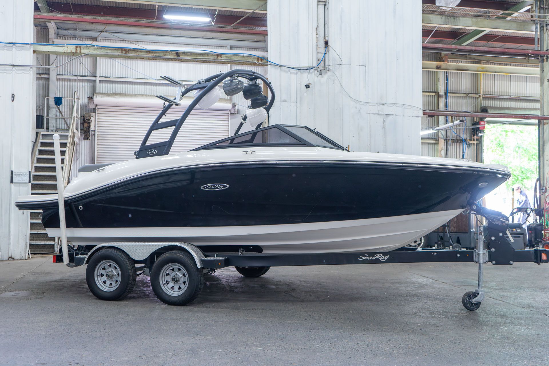2020 SEA RAY BOATS SPX 190 in Sacramento, California - Photo 2