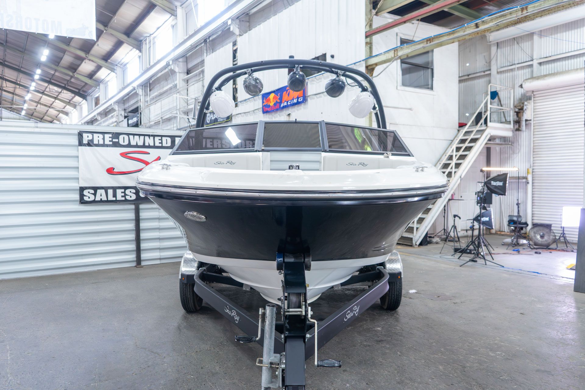 2020 SEA RAY BOATS SPX 190 in Sacramento, California - Photo 5