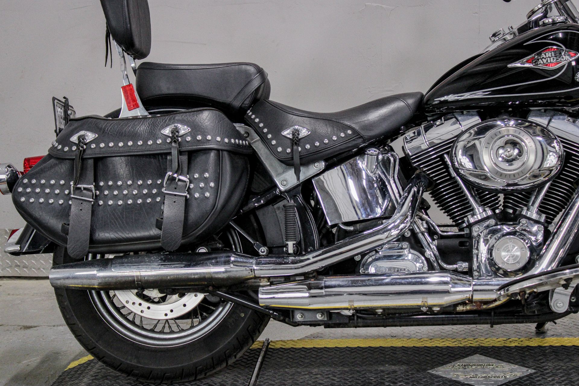2009 Harley-Davidson Heritage Softail® Classic in Sacramento, California - Photo 4