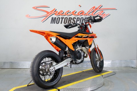 2025 KTM 450 SMR in Sacramento, California - Photo 8