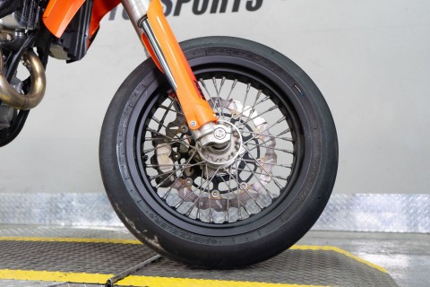 2025 KTM 450 SMR in Sacramento, California - Photo 9