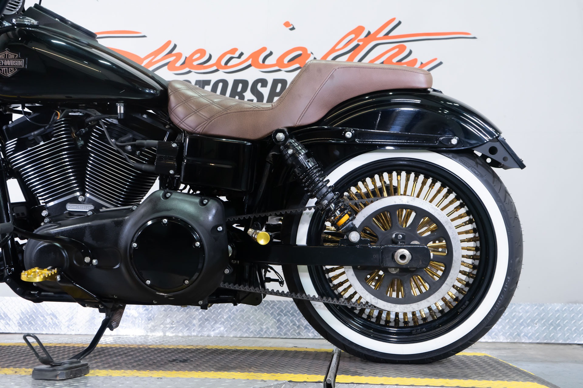 2016 Harley-Davidson Low Rider® S 11