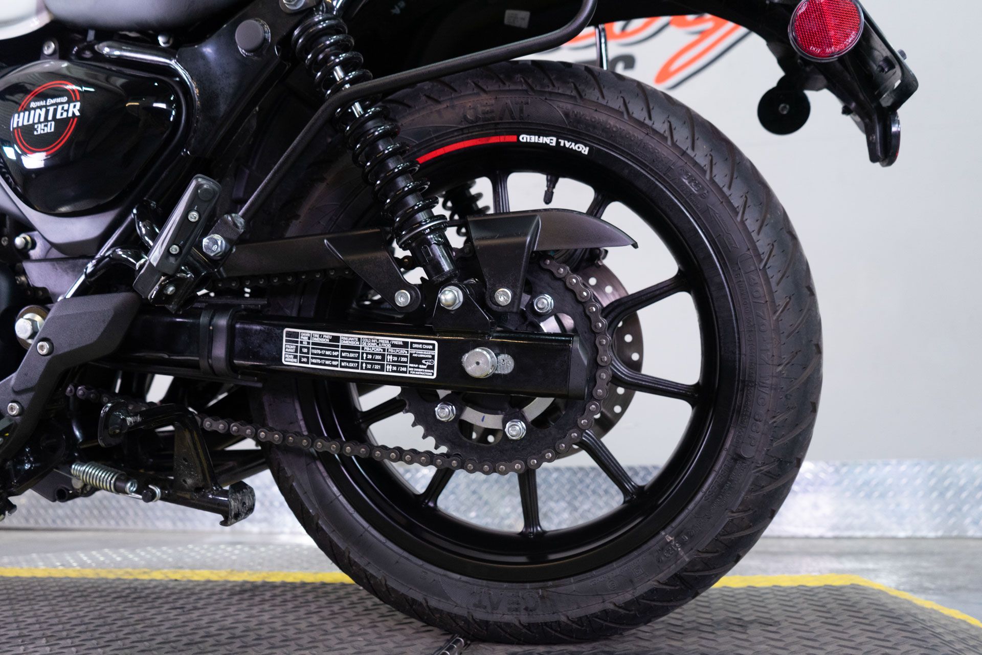 2024 Royal Enfield Hunter 350 in Sacramento, California - Photo 10