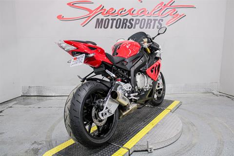 Rear Right Side Angle - Photo 5