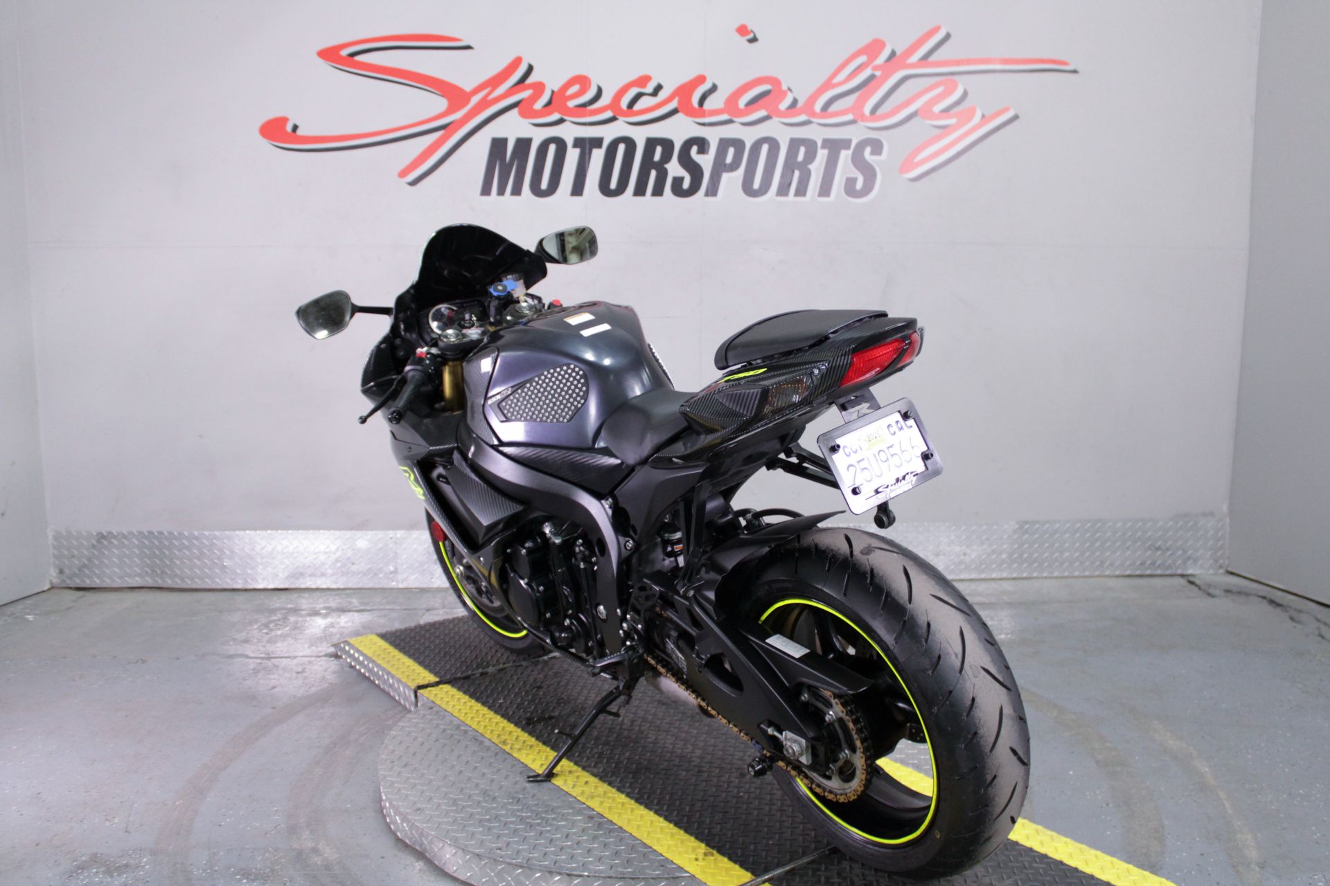 2015 Suzuki GSX-R750 in Sacramento, California - Photo 7