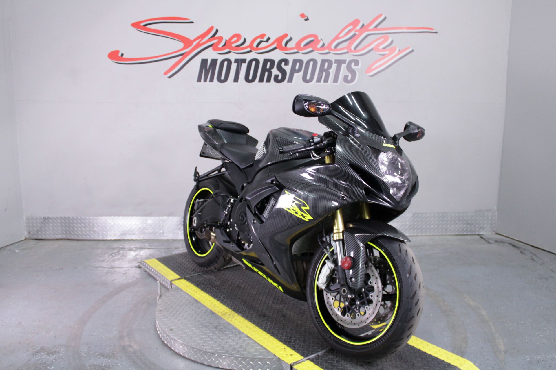 2015 Suzuki GSX-R750 in Sacramento, California - Photo 13