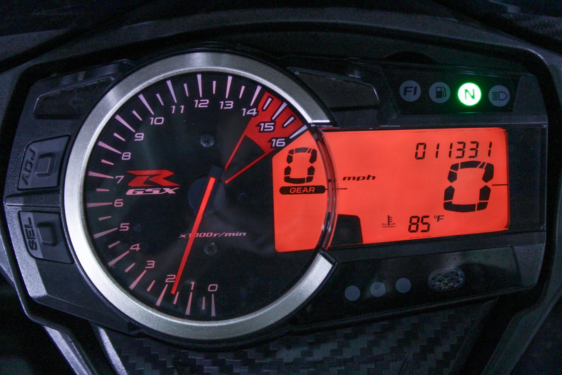 2015 Suzuki GSX-R750 in Sacramento, California - Photo 18