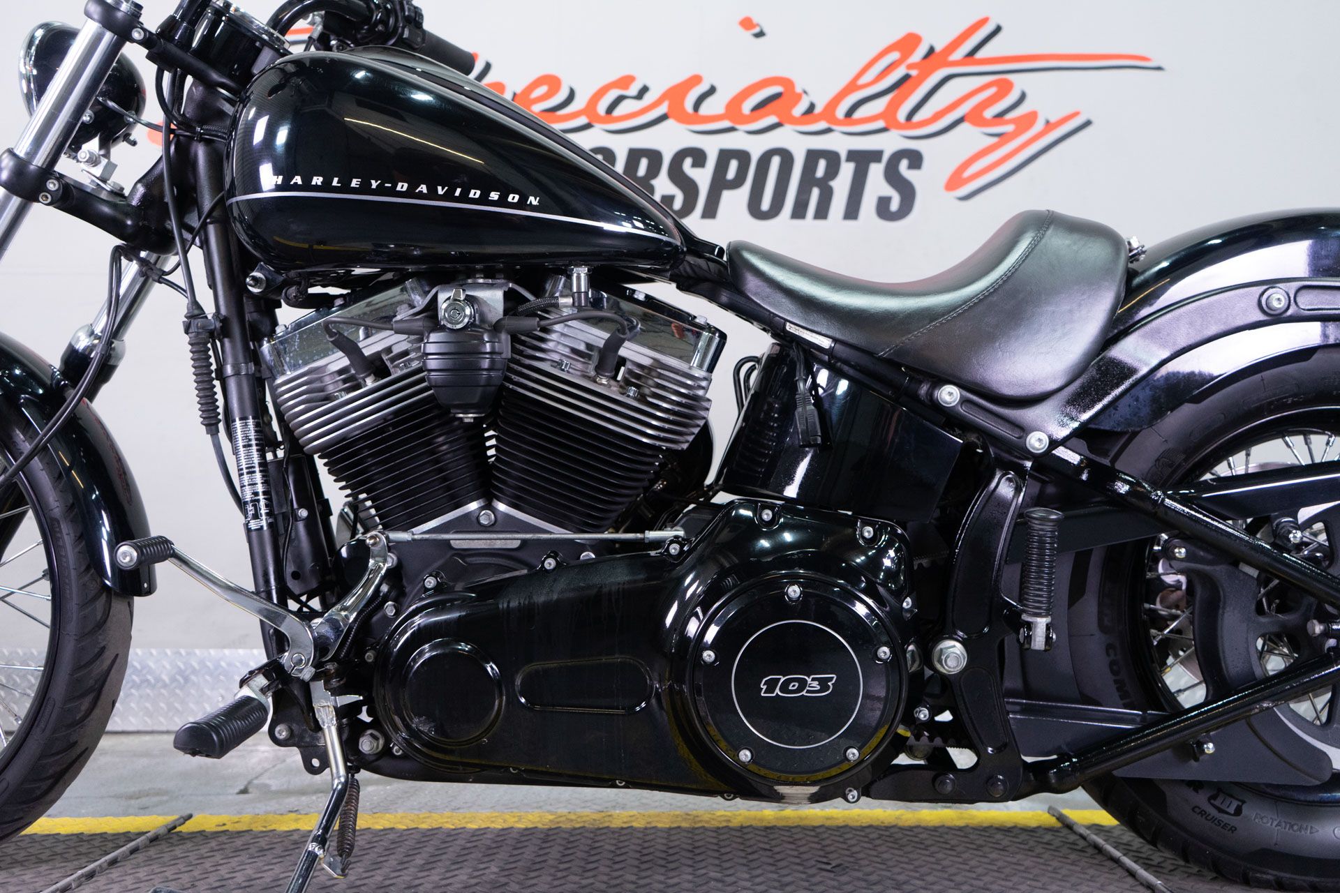 2012 Harley-Davidson Softail® Blackline® in Sacramento, California - Photo 15