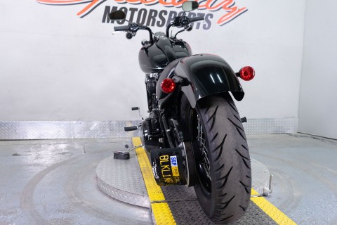 2012 Harley-Davidson Softail® Blackline® in Sacramento, California - Photo 20