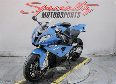 BMWL15188 - 2012 - BMW - S 1000 RR Front Left Side View - Photo 10
