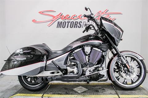 2015 Victory Magnum™ in Sacramento, California - Photo 1