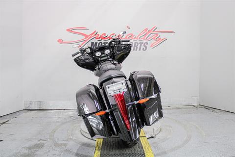 2015 Victory Magnum™ in Sacramento, California - Photo 6