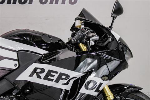 2022 Honda CBR600RR in Sacramento, California - Photo 2