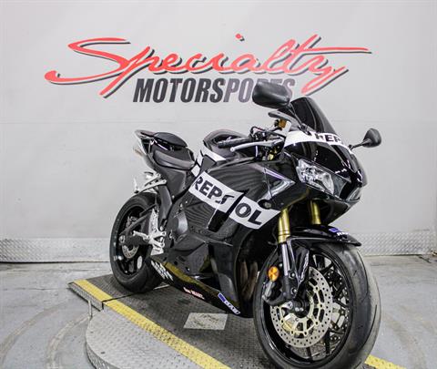 2022 Honda CBR600RR in Sacramento, California - Photo 11