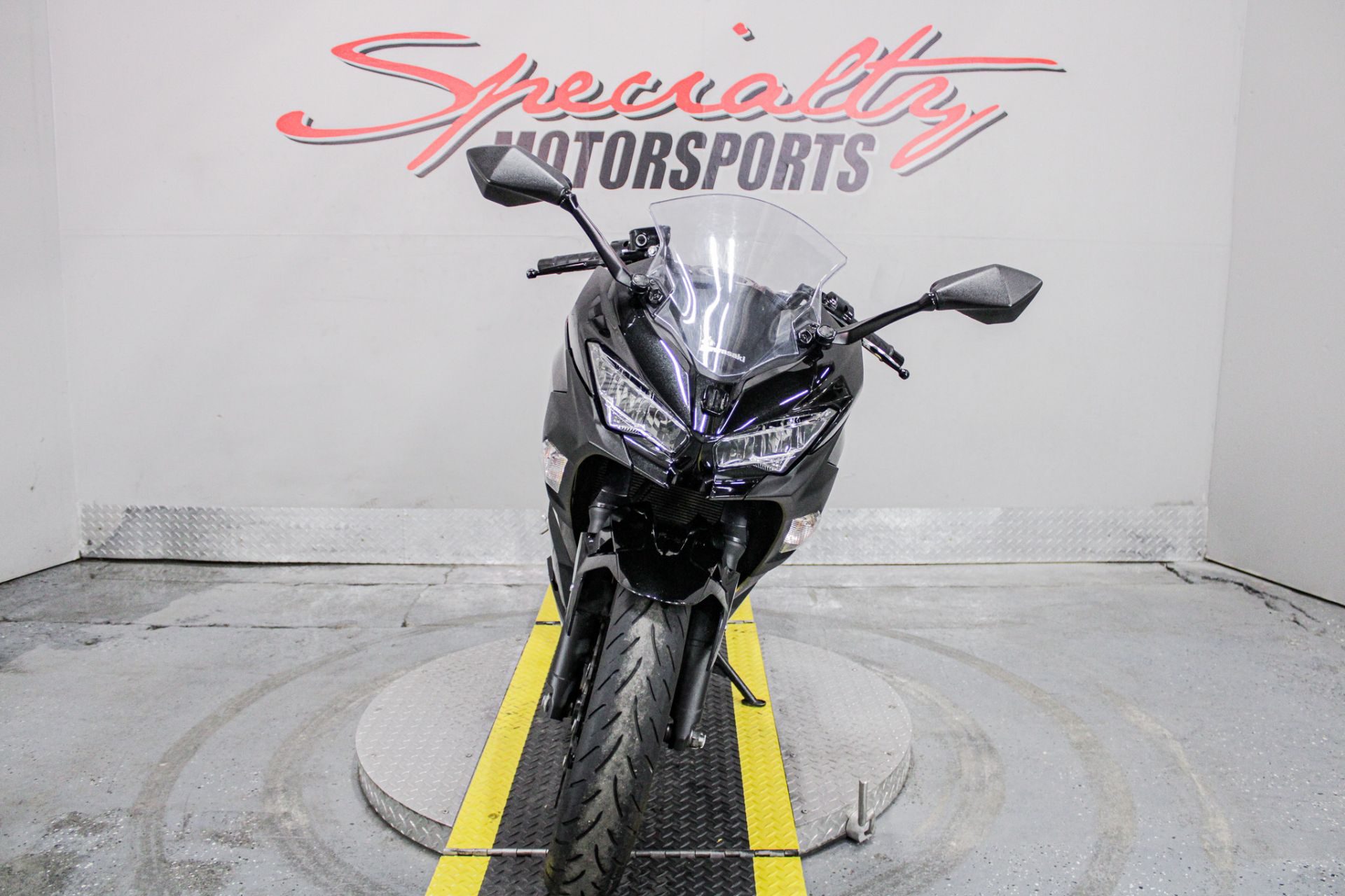 2019 Kawasaki Ninja 400 ABS in Sacramento, California - Photo 12