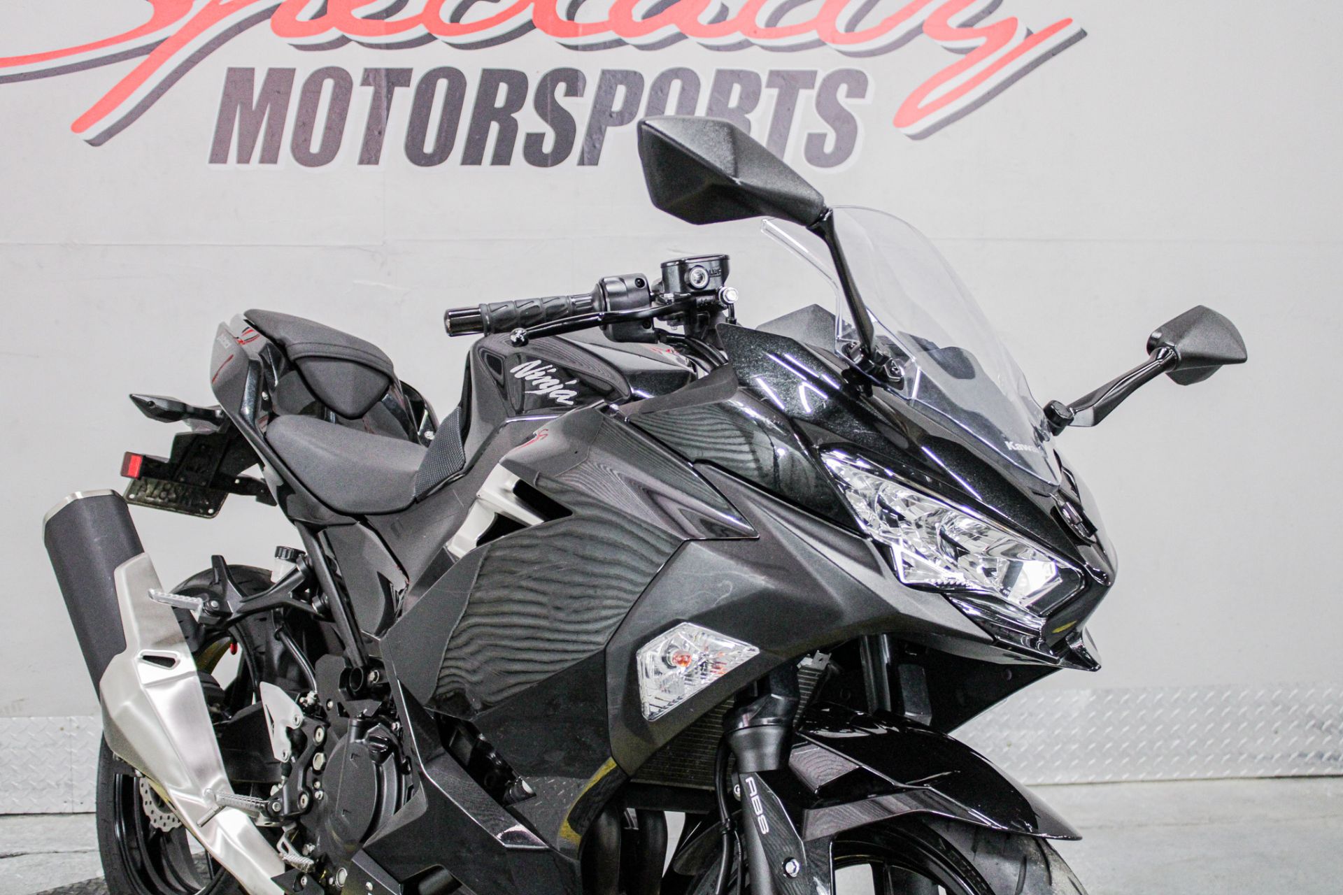 2019 Kawasaki Ninja 400 ABS in Sacramento, California - Photo 14