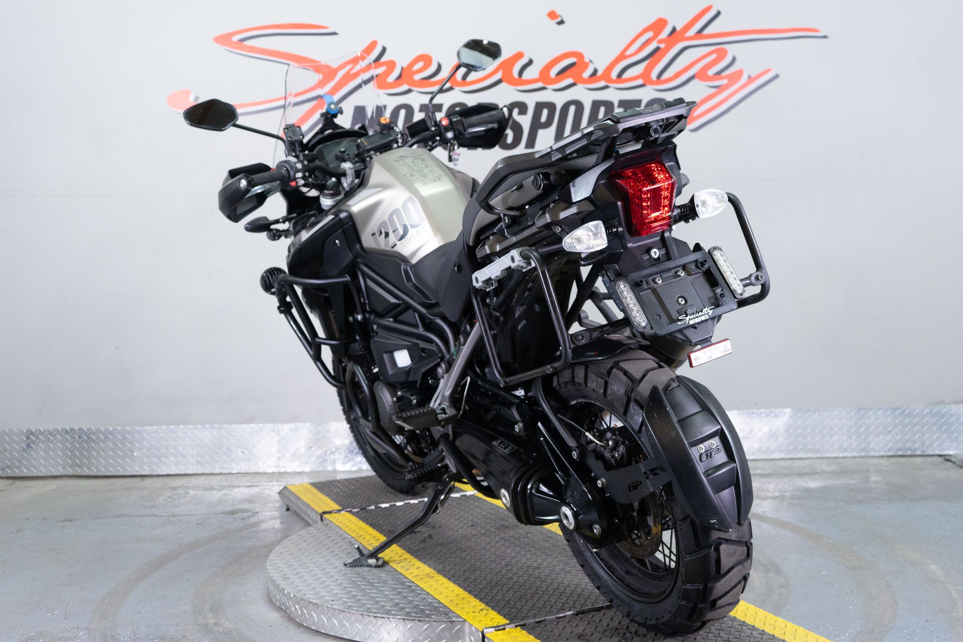 2020 Triumph Tiger 1200 Desert Edition in Sacramento, California - Photo 5