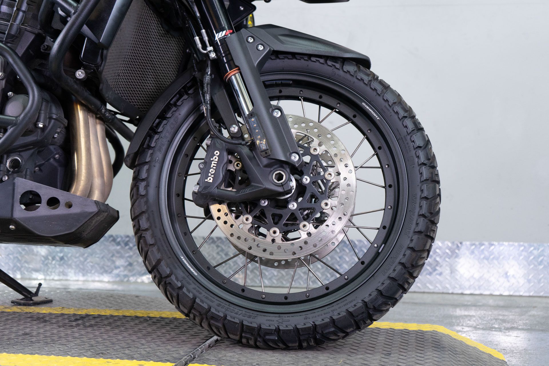 2020 Triumph Tiger 1200 Desert Edition in Sacramento, California - Photo 7