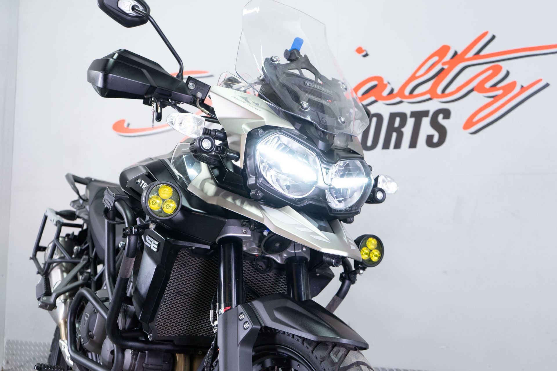 2020 Triumph Tiger 1200 Desert Edition in Sacramento, California - Photo 18