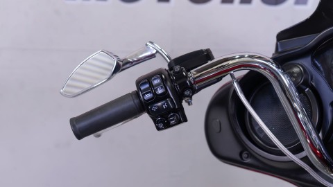 2017 Harley-Davidson Street Glide® in Sacramento, California - Photo 12