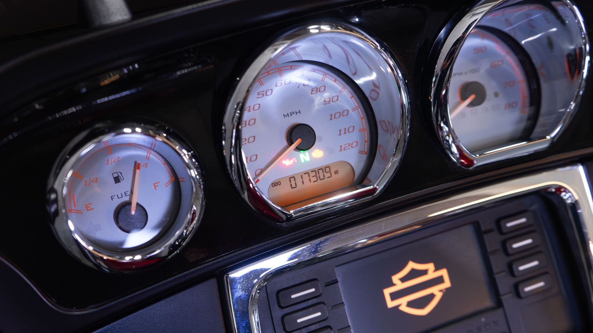 2017 Harley-Davidson Street Glide® in Sacramento, California - Photo 20