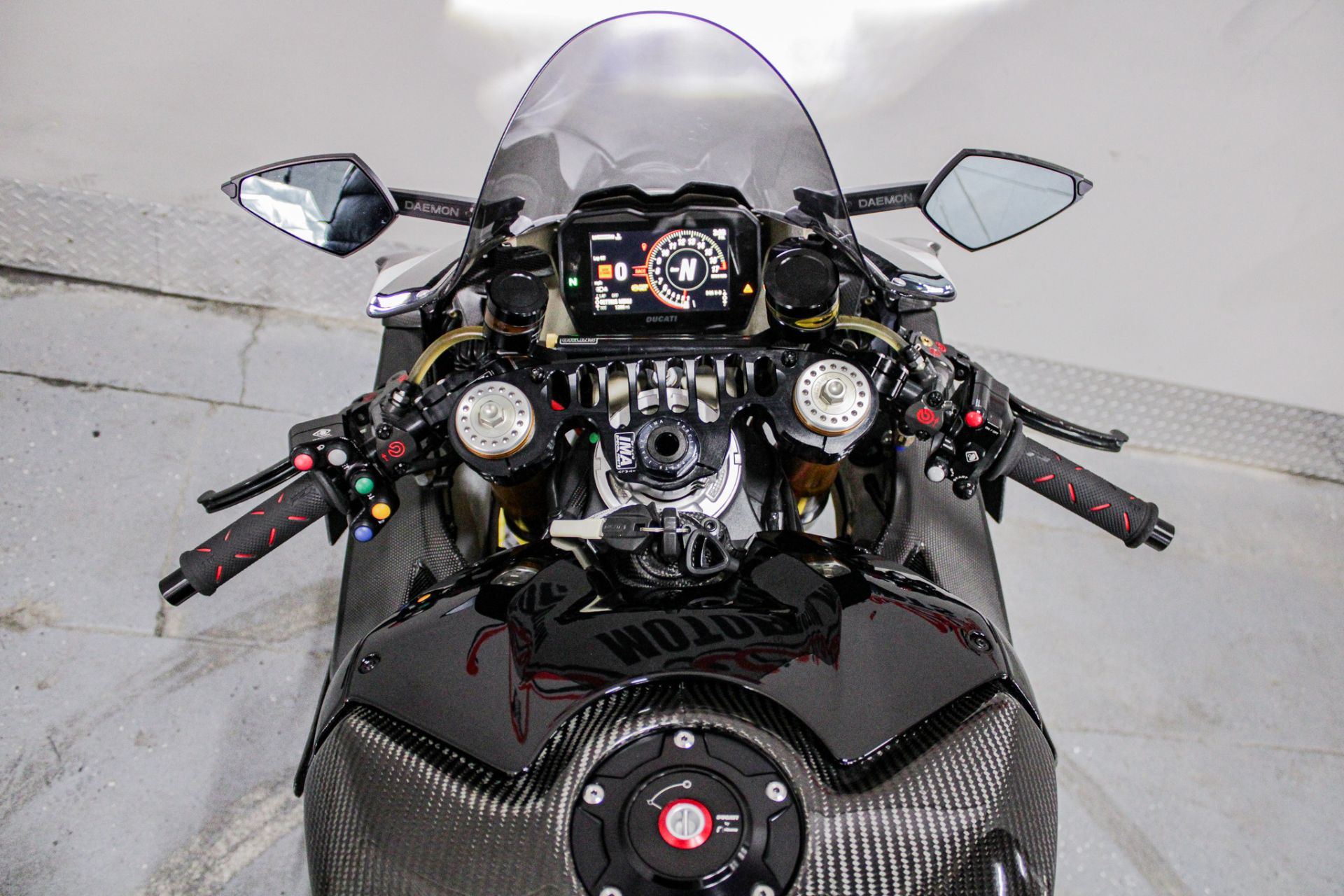 Dashboard - Photo 18