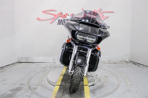 2017 Harley-Davidson Road Glide® Ultra in Sacramento, California - Photo 11