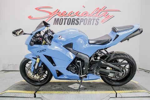 2018 Honda CBR600RR ABS in Sacramento, California - Photo 8